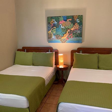 סאן סלבדור Hotel La Posada Del Angel מראה חיצוני תמונה