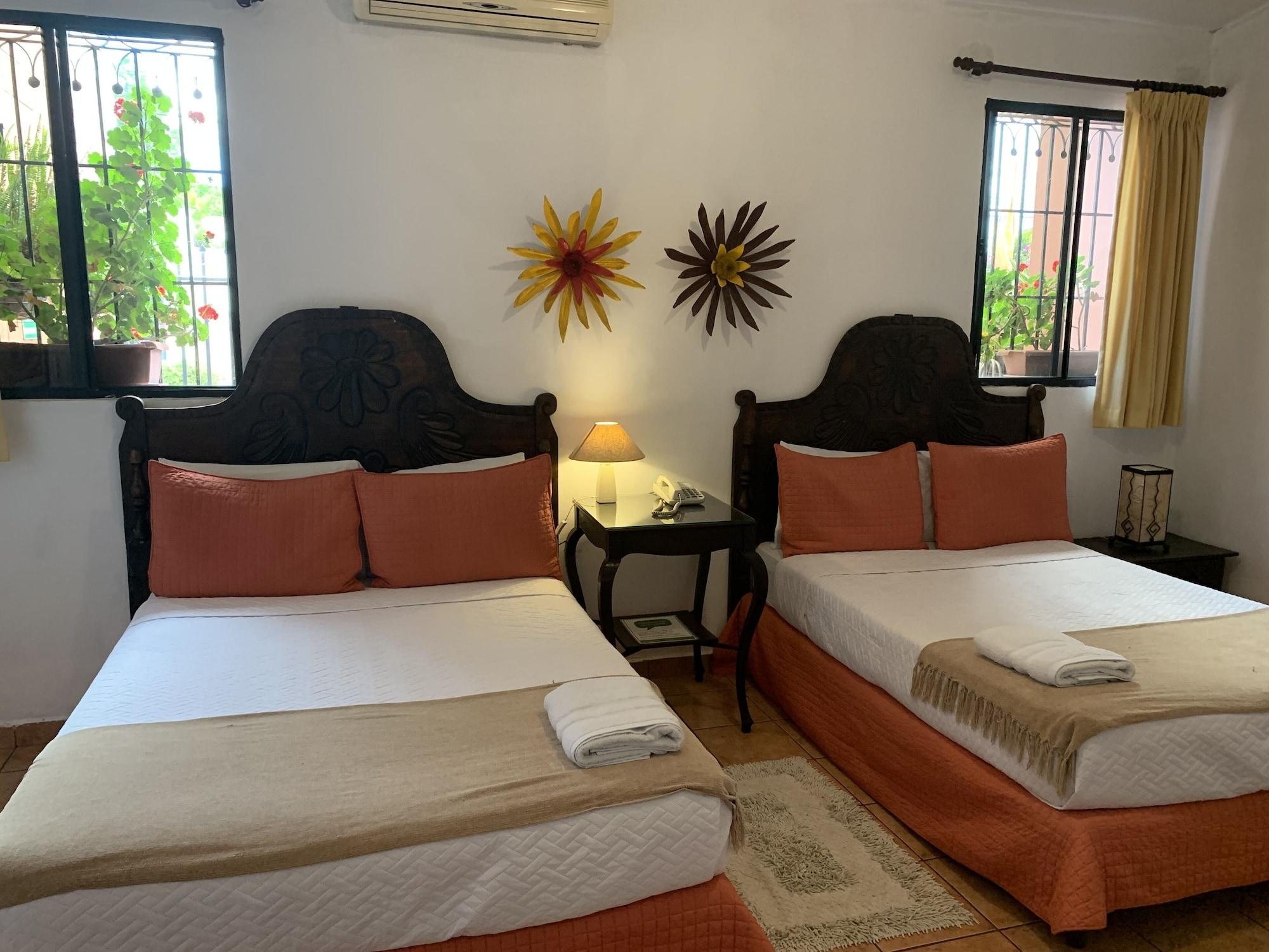 סאן סלבדור Hotel La Posada Del Angel מראה חיצוני תמונה