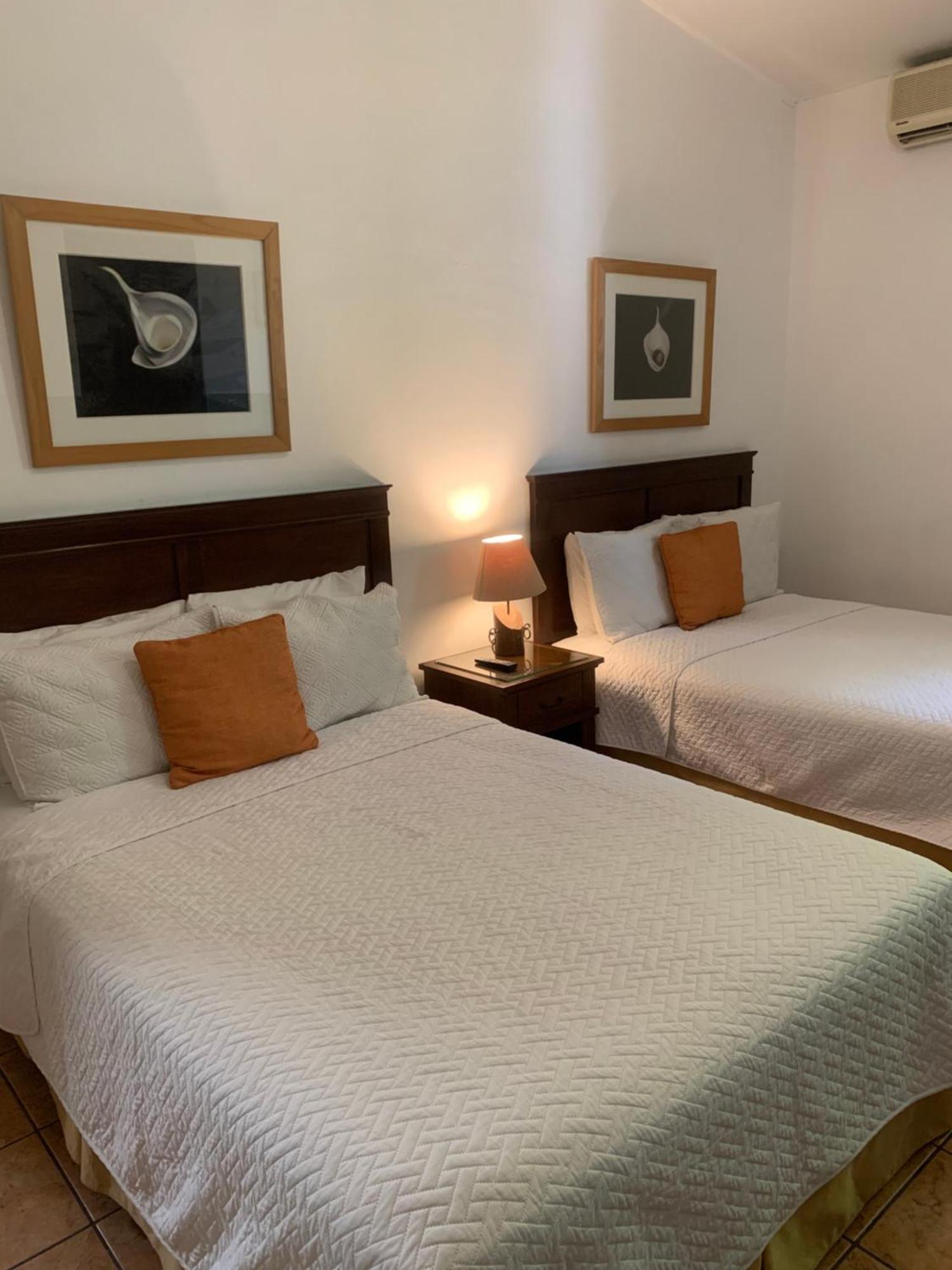 סאן סלבדור Hotel La Posada Del Angel מראה חיצוני תמונה