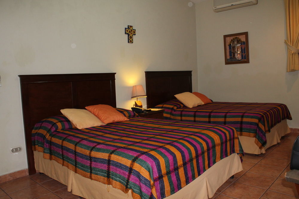 סאן סלבדור Hotel La Posada Del Angel מראה חיצוני תמונה