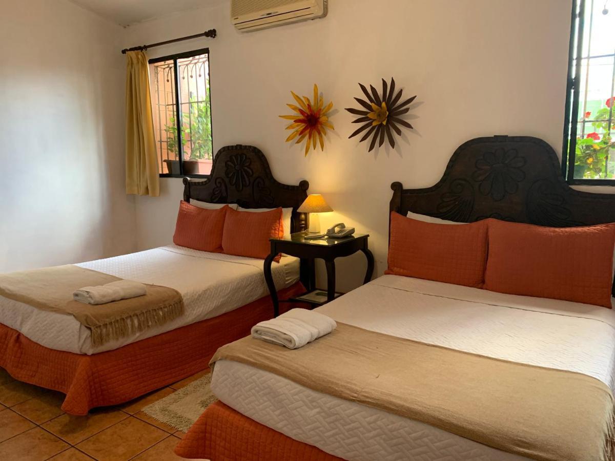 סאן סלבדור Hotel La Posada Del Angel מראה חיצוני תמונה